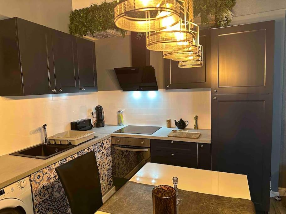 En Plein Coeur De Perpignan Le Superbe Apartamento Exterior foto